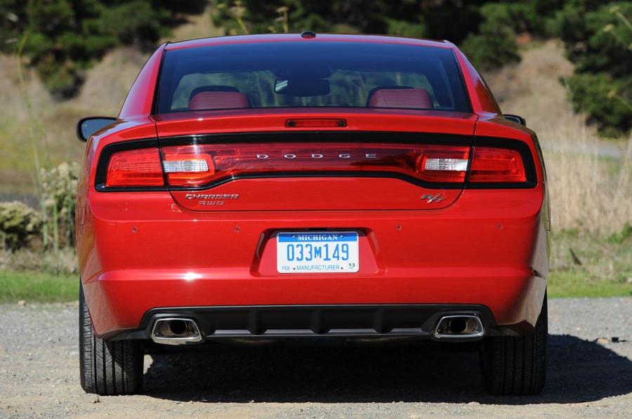 Dodge Charger 2011 года  (фото 4 из 87)